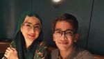 Foto Bareng Desy Ratnasari, Ruben Onsu: Assalamualaikum