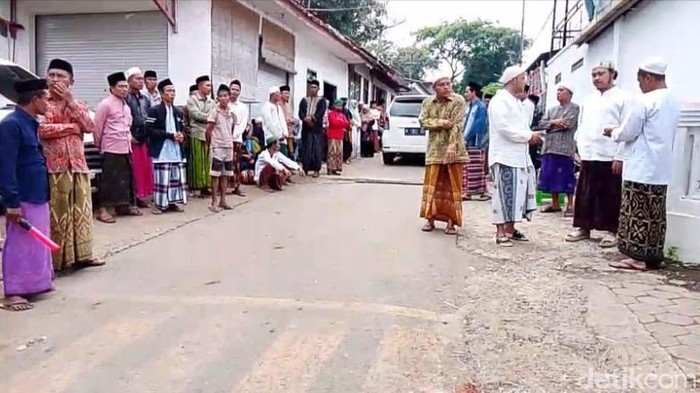 Suasana di lingkungan Ponpes Miftahul Ulum