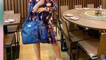 Chikita Meidy Kulineran Bareng Suami di Food Court hingga Restoran