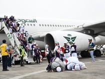 Kloter 2 Debarkasi Palembang Tiba di Tanah Air, 1 Jemaah Dirujuk ke Rumah Sakit