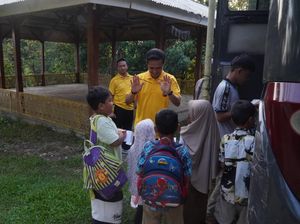 Berbagi Keceriaan di HUT Bhayangkara ke-79, Polres Rohul Ajak Anak Yatim Wisata