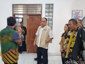 Momen Menkop Puji Kopdes di Bantul: Jangankan Orang, Hewan Saja Diurusi