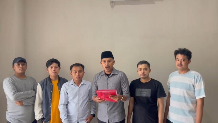 Pemuda Madura Integritas (PMI) dukung penuh langkah Pemerintah Kota (Pemkot) Surabaya tertibkan parkir liar