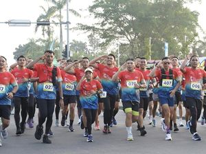 Sambut Hari Bhayangkara, 790 Runners Meriahkan Fun Run 7,9K Polda Riau