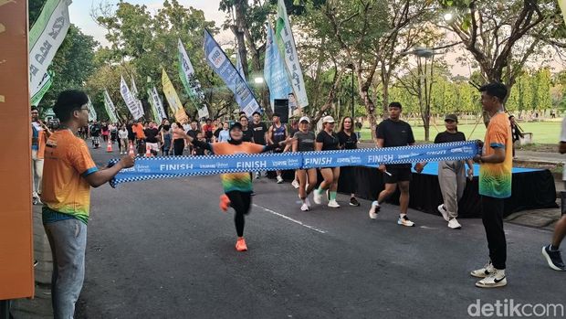 QRIS Summer Run di Denpasar, Bali, Minggu (15/6/2025).