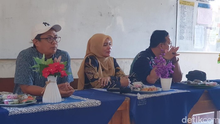 Siswa dan guru di Purbalingga, Purwokerto, dan Banyumas.