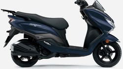 Pilihan Warna Baru Suzuki Burgman Street 125 EX yang Makin Sporty
