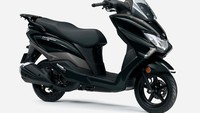 Kesamaan dari tiga pilihan warna motor ini adalah sama-sama sudah dilengkapi behel yang sekaligus berfungsi sebagai braket atau dudukan boks. Persamaan lainnya yakni, pada bagian jok dilengkapi jahitan dengan benang berwarna merah, sehingga membuat tampilannya jadi lebih mewah. Foto: Dok. Suzuki