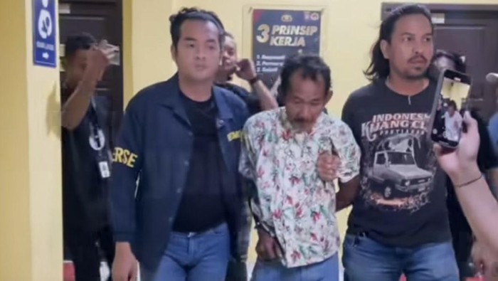 Uray Abadi, pelaku yang tewaskan balita di Singkawang.