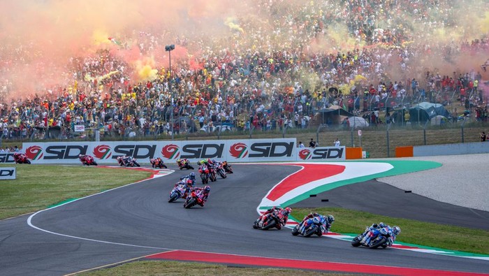 SCARPERIA, ITALY - JUNE 2: Riders compete at the start of the MotoGP of Italy at Mugello Circuit on June 2, 2024 in Scarperia, Italy. (Photo by Olivier Anrigo/Getty Images)