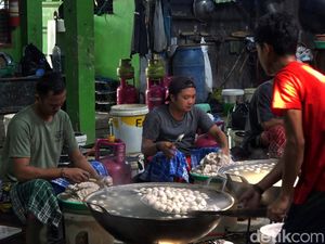 Gang Gumelar dan Jejak Bakso Sabar yang Legendaris di Palabuhanratu