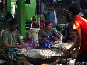 Gang Gumelar dan Jejak Bakso Sabar yang Legendaris di Palabuhanratu