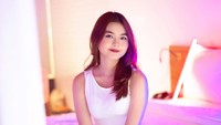 Hadiah terindah, sudah bisa melihat dunia dengan jelas tanpa pakai kacamata ataupun softlens. Masih diberikan kesehatan, bisa kumpul bareng keluarga, dan bisa menikmati udara serta air bersih, tulis Cesen di Instagram, Senin (16/6/2025). (Foto: dok Instagram)