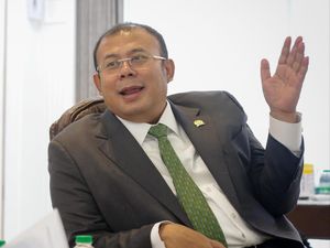 Waka DPR Minta Lagu Kebangsaan Tak Dikenai Royalti, Bakal Bahas Lebih Lanjut