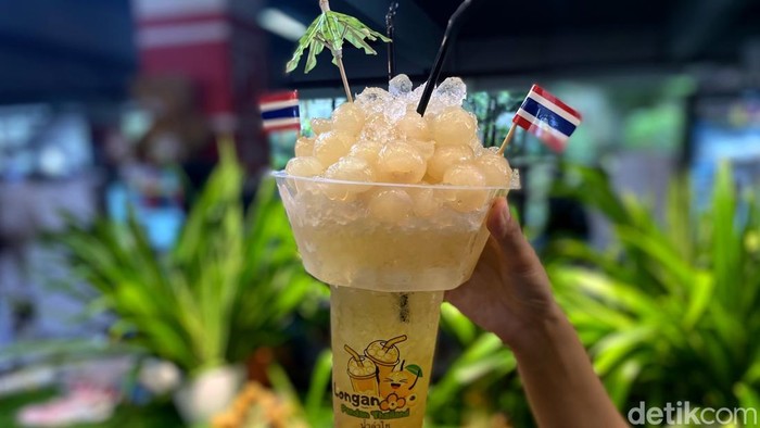 Es Longan khas Thailand