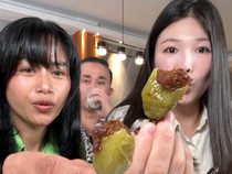 YouTuber Korea Cicip Cabe Gendot dan Nasi Jagung, Begini Reaksinya