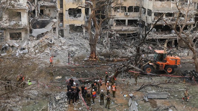 Israel Balik Serang Gaza Usai Perang Iran Gencatan Senjata