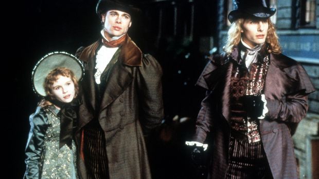 Cuplikan adegan Brad Pitt dan Tom Cruise di Interview with The Vampire (1994).