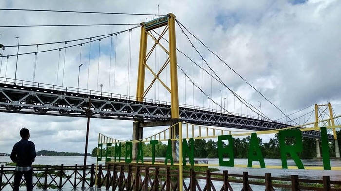 Jembatan Barito, Kabupaten Barito Kuala, Kalimantan Selatan.