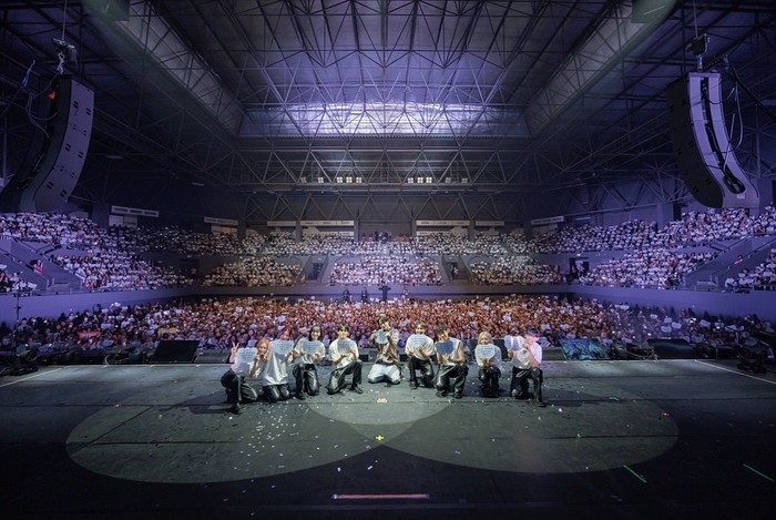 Kai EXO di konser KAION Jakarta, Tennis Indoor Senayan, Sabtu (14/6/2025).