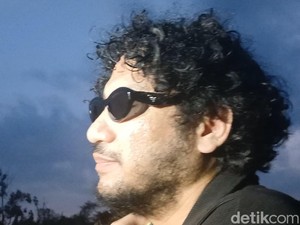 Kunto Aji Kenang Gustiwiw Sosok Menyenangkan dan Bisa Gaul di Mana Saja