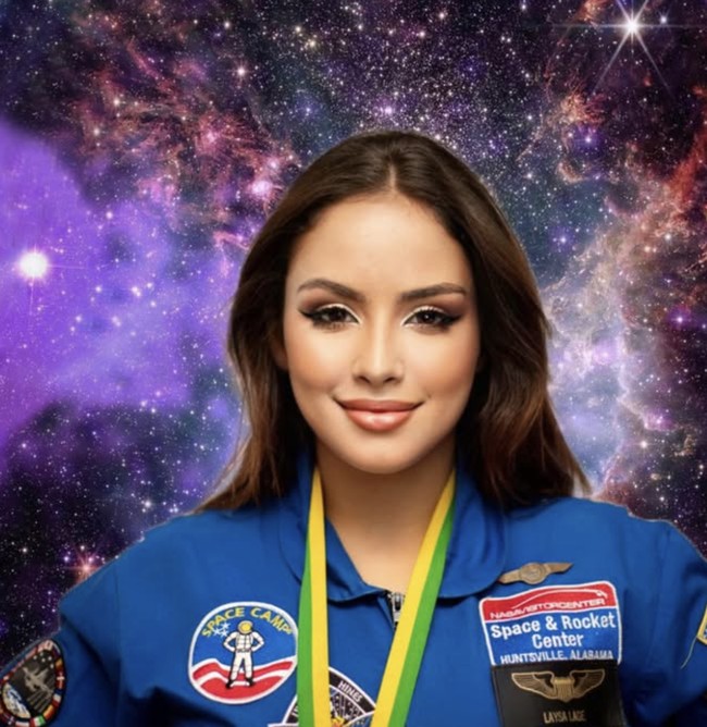 Namun, tak butuh waktu lama sampai kebohongannya terkuak dan menuai kecaman, bahkan dari NASA langsung. Foto: dok. Instagram @astrolaysa
