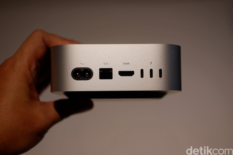 Mac Mini M4 Mac Mini M4