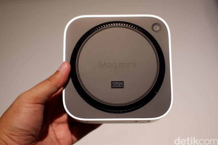 Mac Mini M4 Mac Mini M4