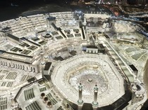 Tampak Aneh dari Udara, Ternyata Ini Alasan Desain Masjidil Haram Tak Simetris