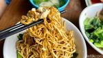 Mencicipi Mie Ayam Hidden Gem di Depok Buatan Mantan Chef Hotel