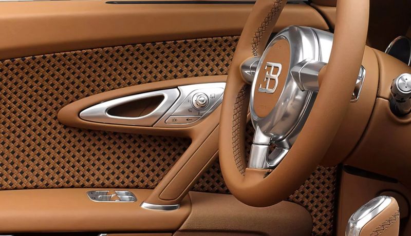 Mobil Bugatti.