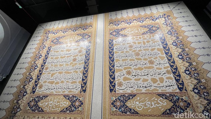 Mengunjungi Museum Al Wahyu (The Revelation Gallery) dan Al Quran (The Holy Quran Museum) di kawasan Distrik Budaya Hira, Makkah, Minggu (15/6/2025).