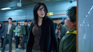 Nana yang tampil gemilang di Mask Girl (2023) bakal meranin karakter badass lagi nih di Omniscient Reader. Kali ini dia memainkan karakter bernama Jung Hee Won. (Foto: dok. Lotte Cultureworks)