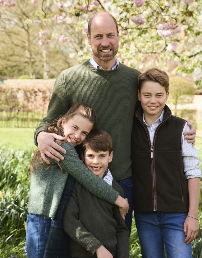 Pangeran William berada di urutan pertama penerus takhta setelah ayahnya Raja Charles. Pangeran Wales ini diperkirakan memiliki kekayaan sebesar US$ 140 juta atau sekitar Rp 2,5 triliun. Foto: dok. Instagram @princeandprincessofwales