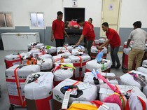 Pemeriksaan Ketat Koper Jamaah Haji di Makkah