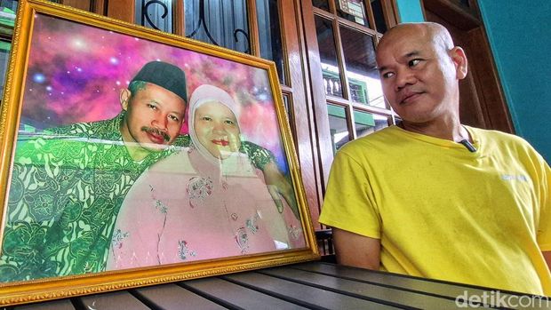 Produksi bakso ikan sabar di Gang Gumilar Sukabumi