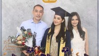 Ini dia foto kebersamaan Cut Tari, Sydney, dan Yusuf Subrata. (Foto: dok Instagram)