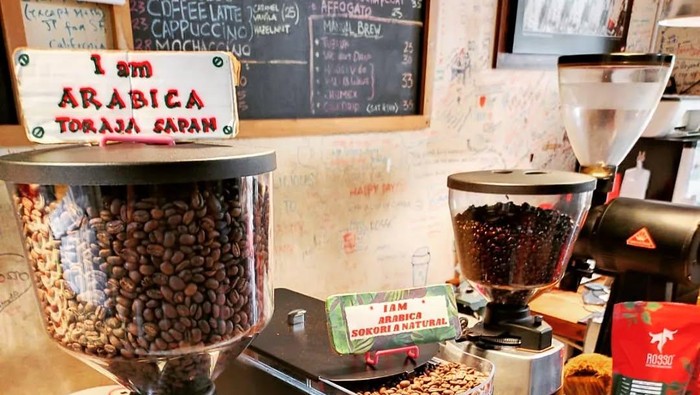 tempat ngopi di Pasar Modern BSD