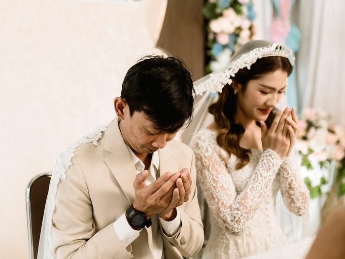 Yono Bakrie Yono Bakrie