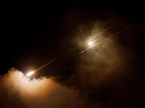 Video: Detik-Detik Israel Serang Peluncur Roket Iran di Teheran