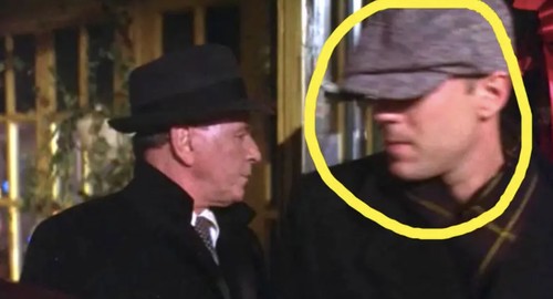 Penampilan para aktor Hollywood saat masih jadi figuran.