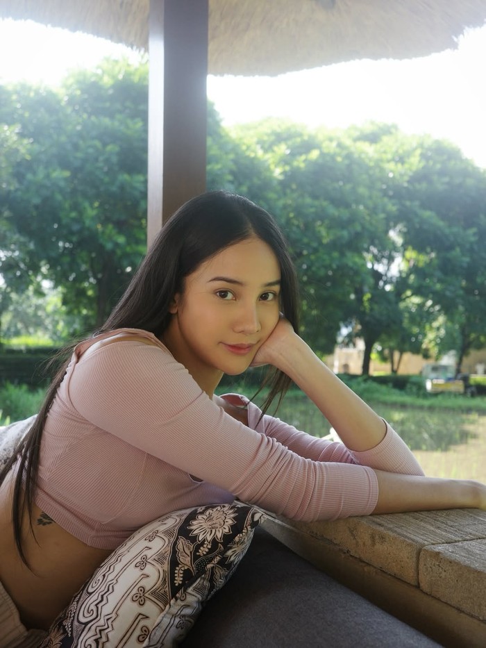 Anya Geraldine
