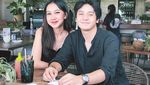 Romantisnya Arbani Yasiz dan Tunangannya saat Kulineran di Jepang