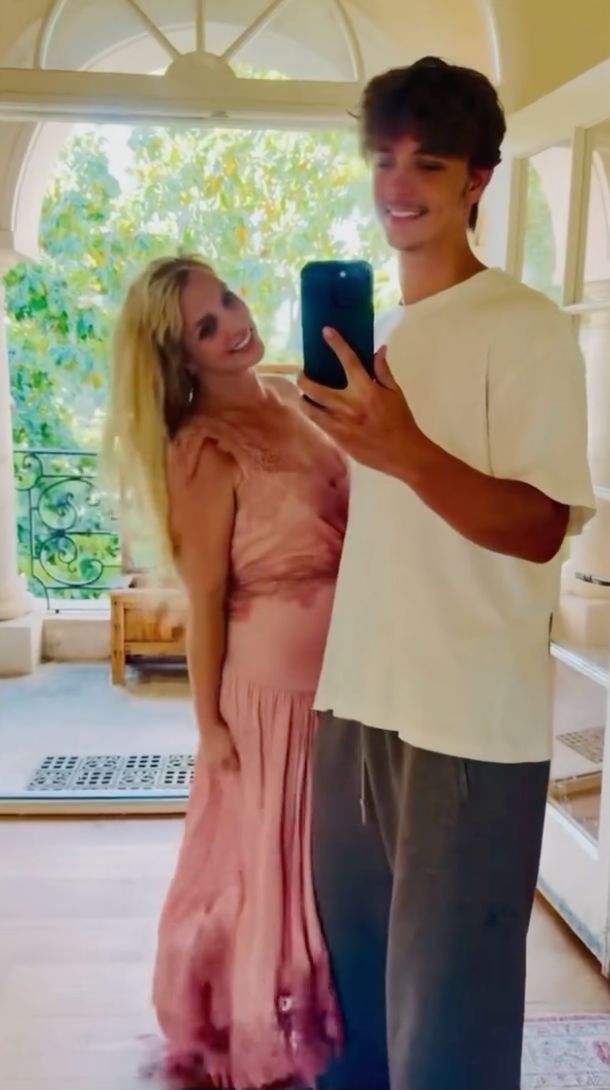 Britney Spears menghabiskan waktu bersama putranya Jayden