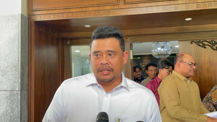 Gubernur Sumut Bobby Nasution.