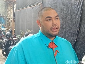 Ivan Gunawan Dipanggil Pak Haji, Beban Gak Sih?