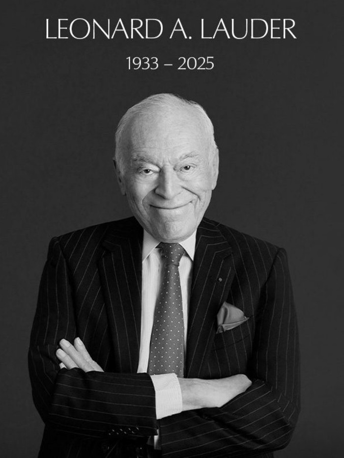 Leonard Lauder Leonard Lauder, pewaris Estee Lauder, meninggal dunia di usia 92 tahun.
