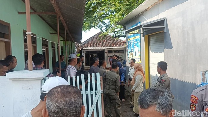 Lokasi pembacokan di rumah kos Jalan Ikan Hiu, Kelurahan Mayangan, Kota Proboilinggo.
