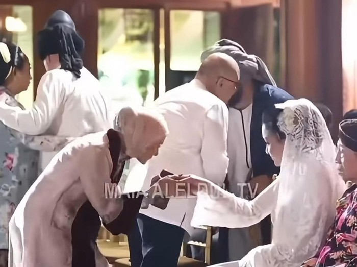 Maia Estianty Momen pertemuan Maia Estianty dan Mulan Jameela
