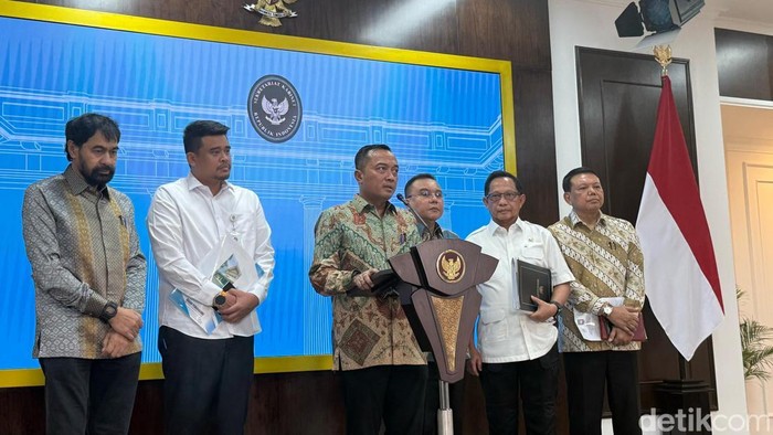 Mensesneg Prasetyo Hadi di Kantor Presiden, Kompleks Istana Kepresidenan (Eva/detikcom)